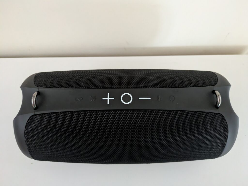 Tribit StormBox Lava Bluetooth-Lautsprecher von oben
