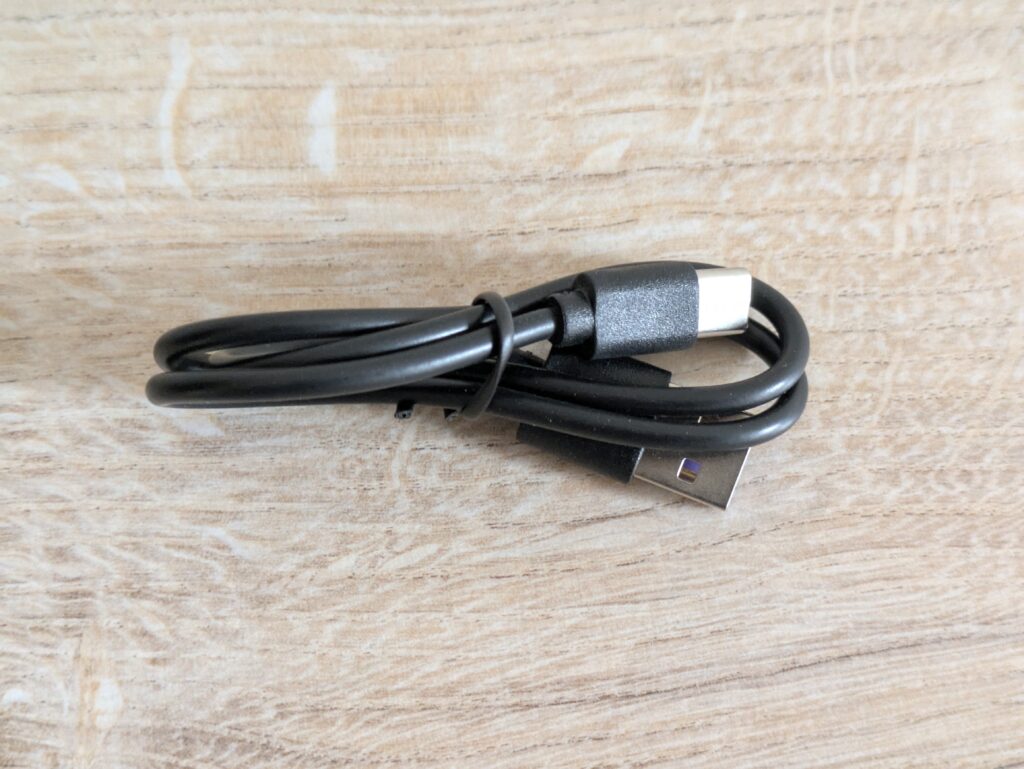 USB-Kabel der Haza PR800 Wildkamera