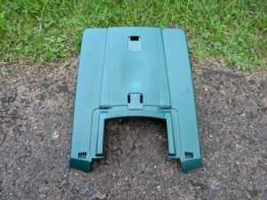 Unterteil des Fangkorbs des Bosch EasyMower 18V-32-200 Akku-Rasenmähers