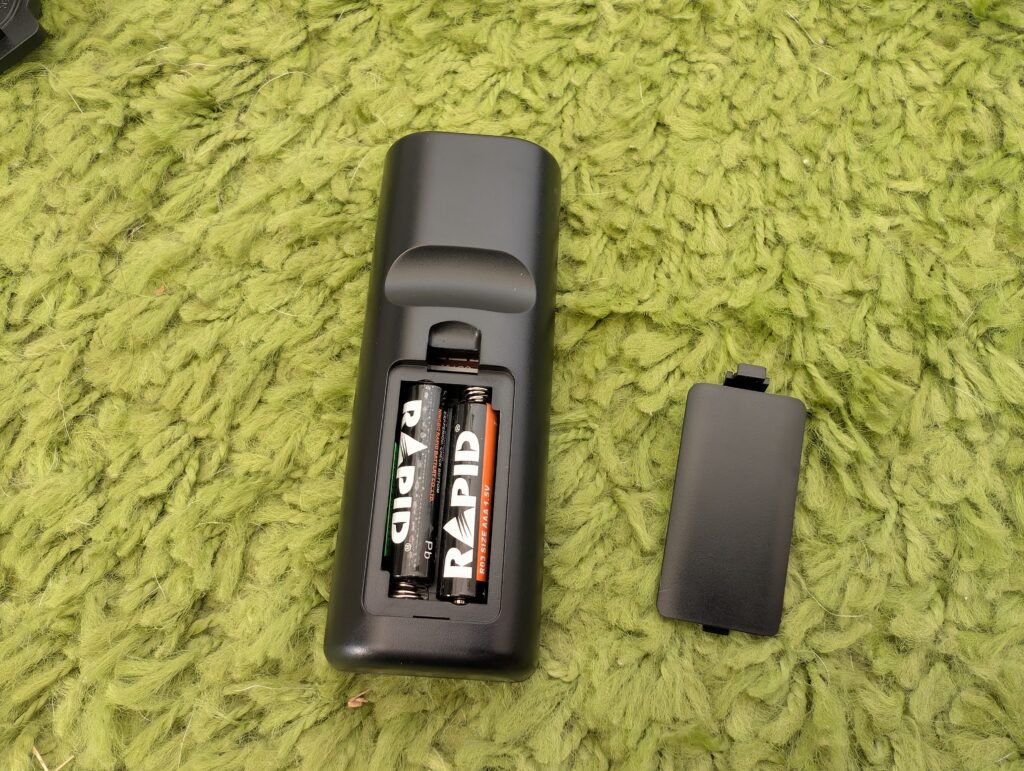 Venga VG RVC 3002 BK Wischroboter Fernbedienung mit Batterien