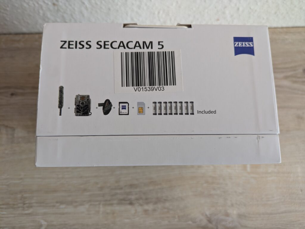 Verpackung der Zeiss Secacam 5 Wildkamera von oben
