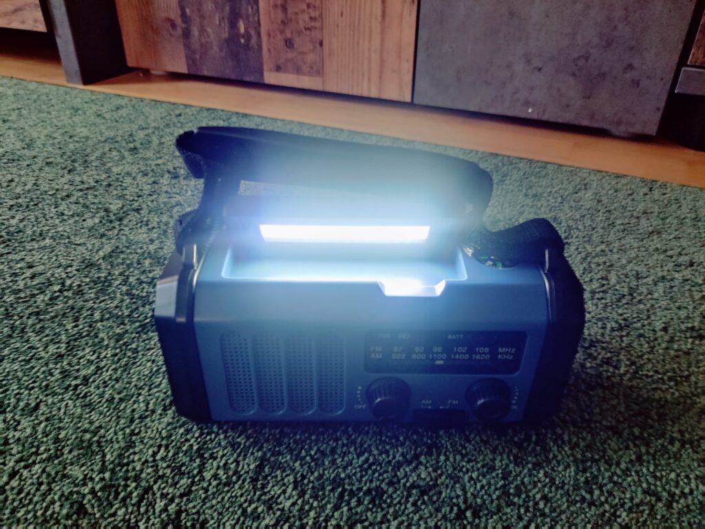 Zpincsipo XSY330 Kurbelradio Leselampe