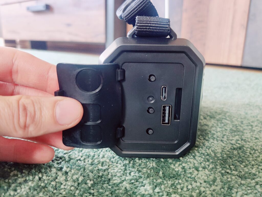 Zpincsipo XSY330 Kurbelradio USB-Anschlüsse