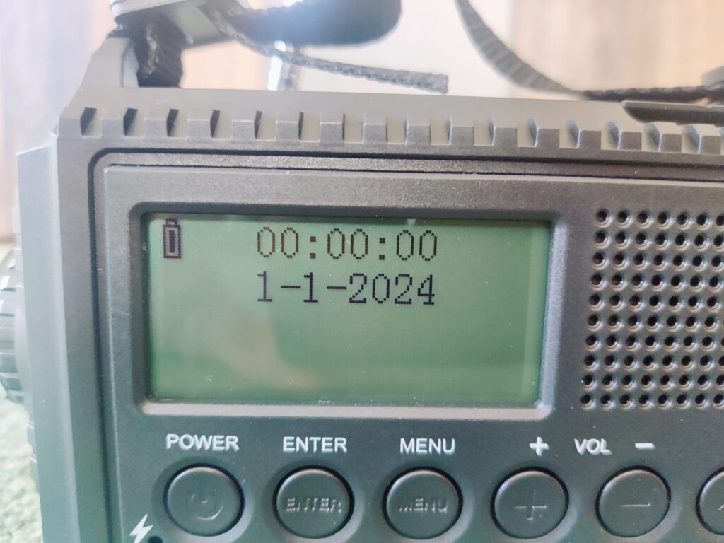 ROCAM CR 1009 Pro Kurbelradio Display