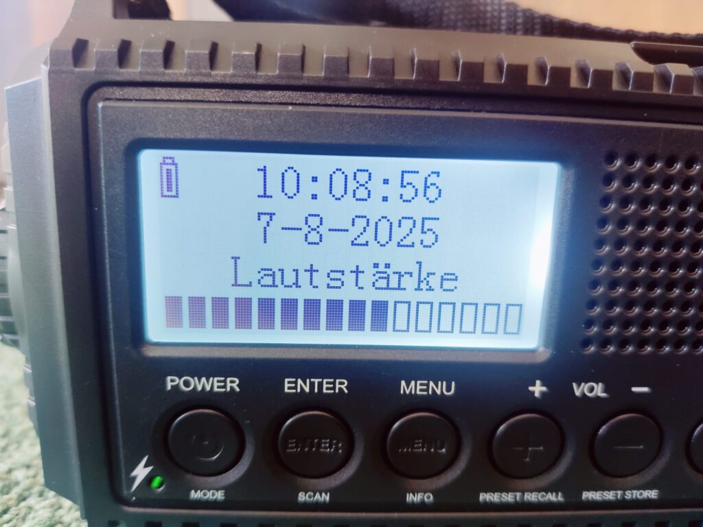 ROCAM CR 1009 Pro Kurbelradio Lautstärkeregler