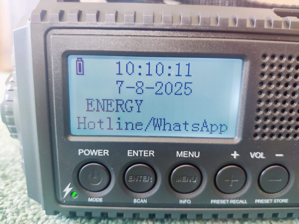 ROCAM CR 1009 Pro Kurbelradio Song- und Senderanzeige
