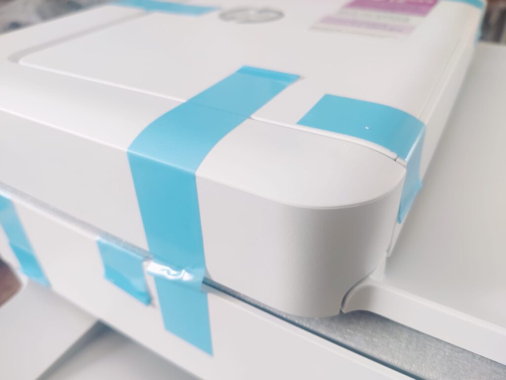 HP ENVY 6420e Tintenstrahldrucker Klebestreifen Nahaufnahme