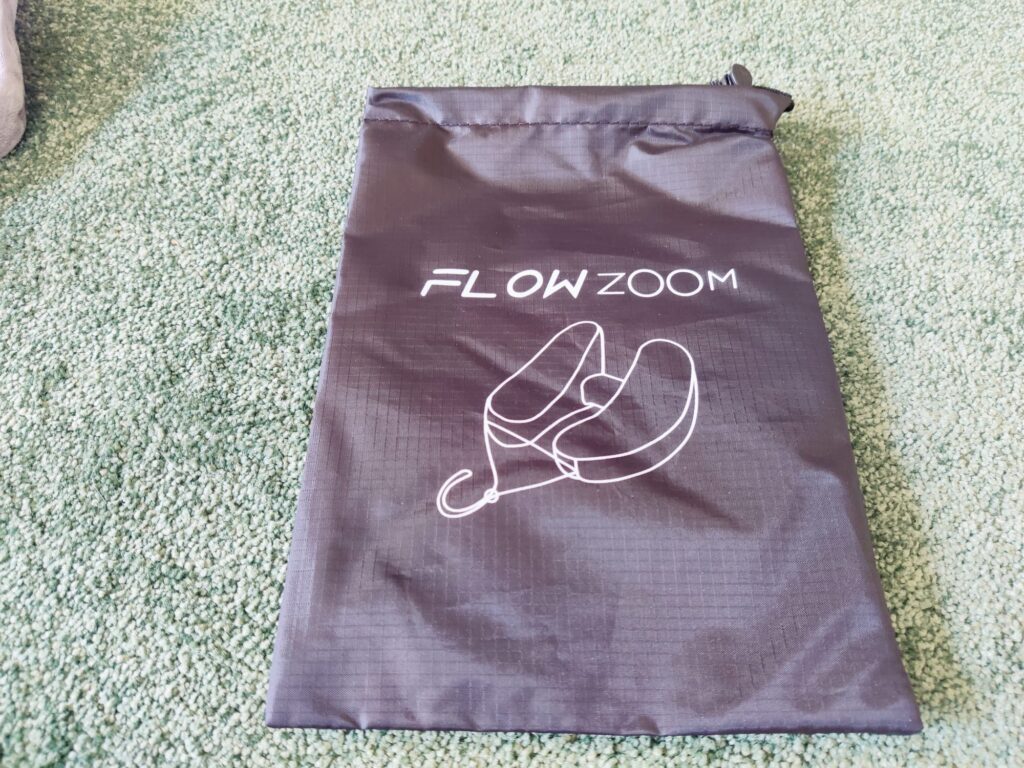 FLOWZOOM Air Nackenkissen Transportbeutel