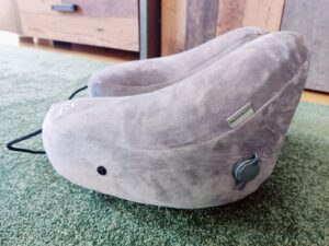 FLOWZOOM Air Nackenkissen aufgeblasen Seitenansicht