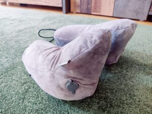 FLOWZOOM Air Nackenkissen aufgeblasen Übersicht