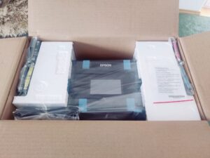 Epson Expression Premium XP-7100 Tintenstrahldrucker in Verpackung