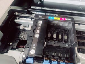 Epson Expression Premium XP-7100 Tintenstrahldrucker Tintenpatronen einsetzen
