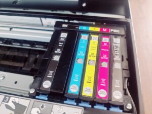 Epson Expression Premium XP-7100 Tintenstrahldrucker Tintenpatronen eingesetzt