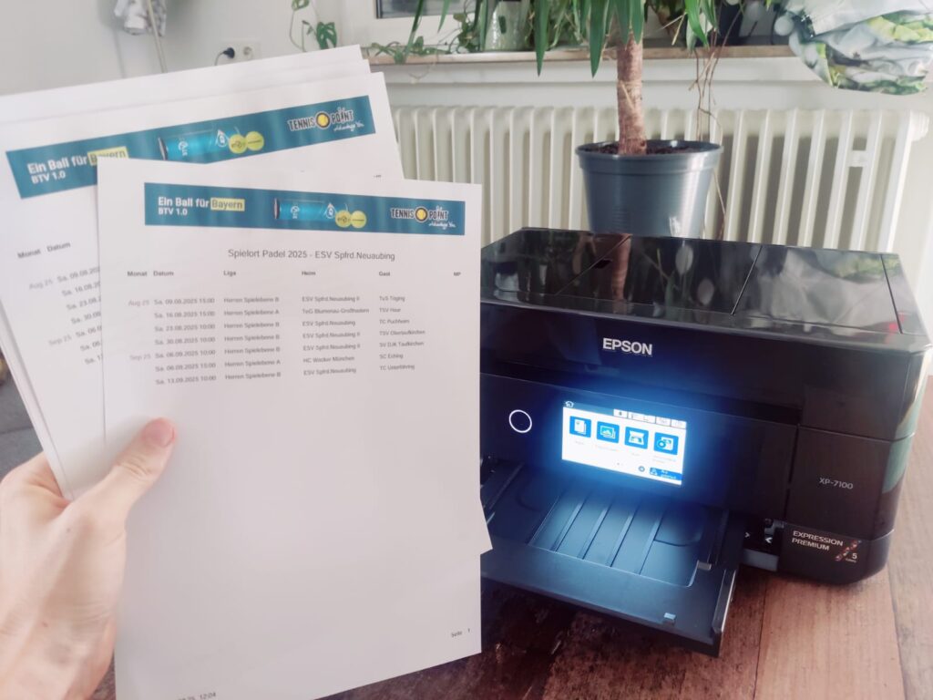 Epson Expression Premium XP-7100 Tintenstrahldrucker mit Testseiten