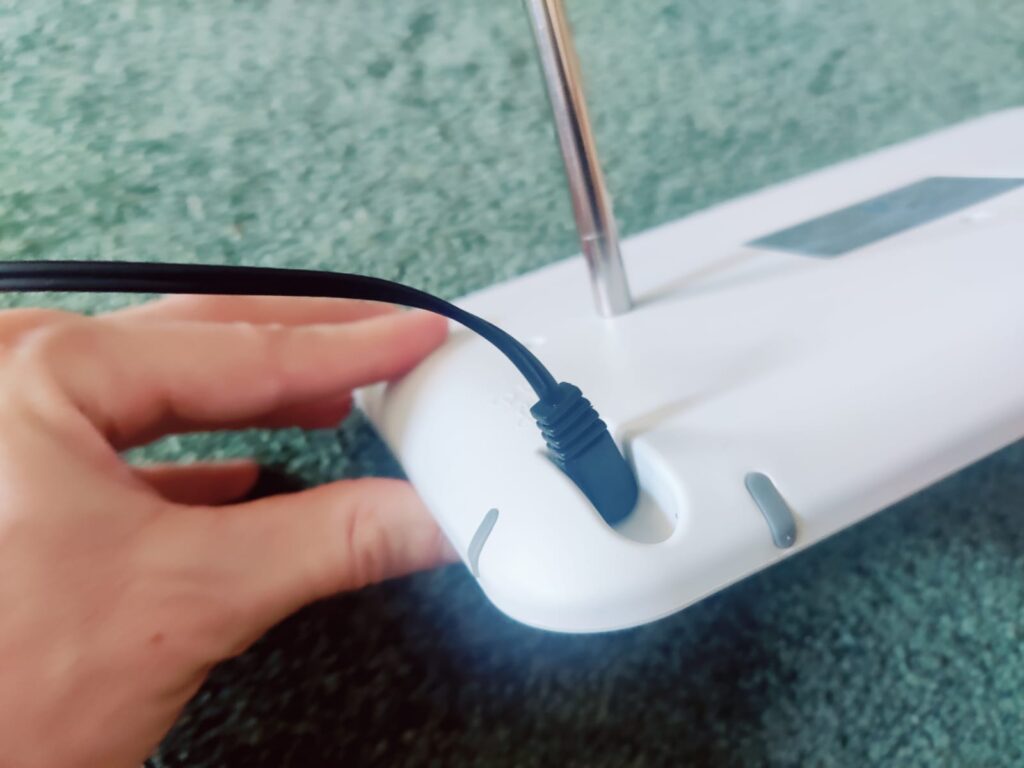 medisana LT 460 Tageslichtlampe angeschlossen