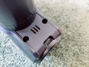 Lefity JX-703S Massagepistole USB-C-Ladeanschluss