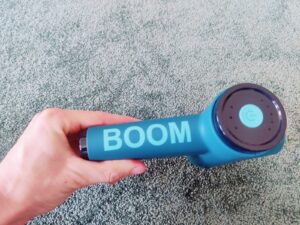 Beurer Antelope BOOM Massagepistole BOOM-Aufschrift