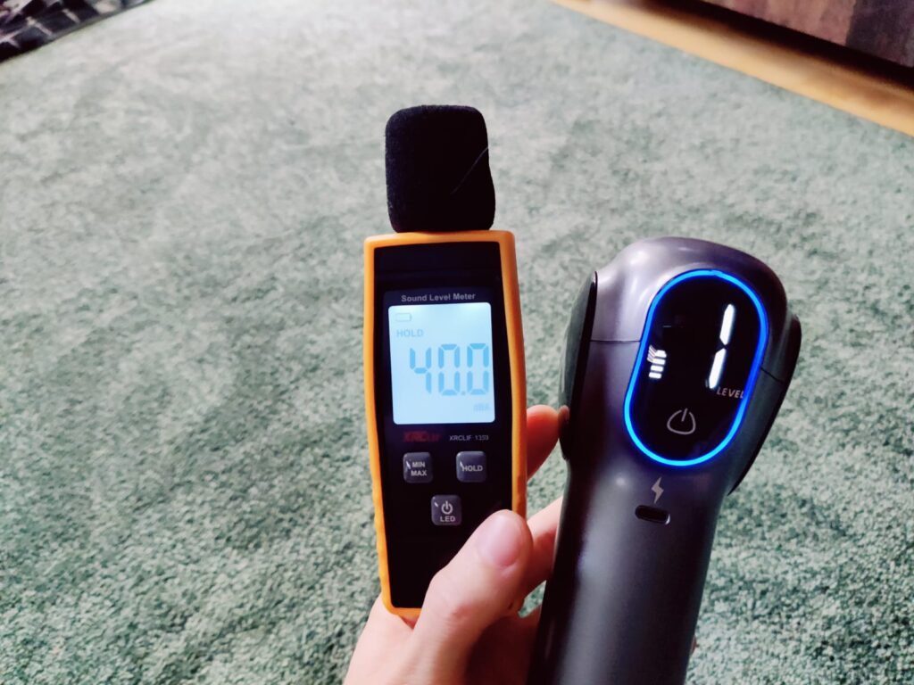 RENPHO Reach R-C007 Massagepistole Lautstärke auf niedrigster Stufe