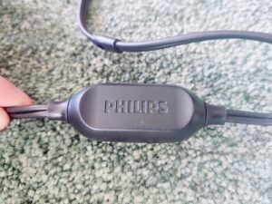 Philips Audio SHP2500/10 Over-Ear-Kopfhörer Bedienelement