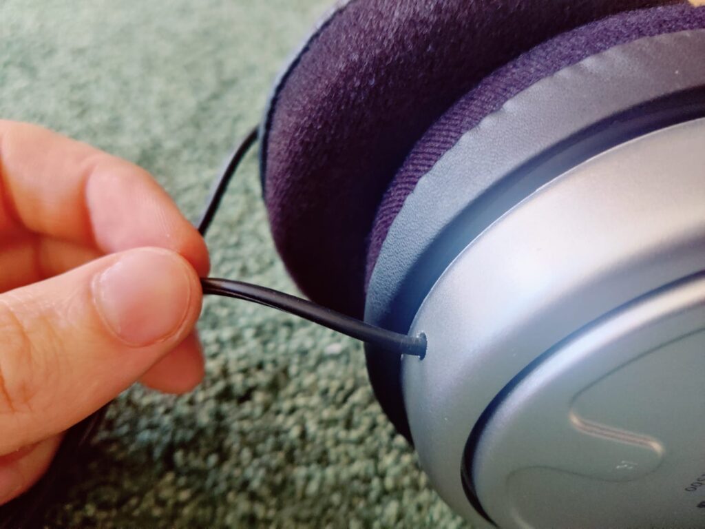 Philips Audio SHP2500/10 Over-Ear-Kopfhörer Kabel fest