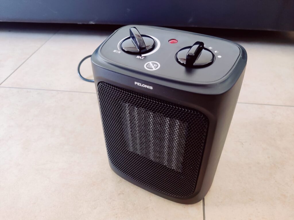 Pelonis PHF101BPBHDE Heizlüfter Frontalansicht