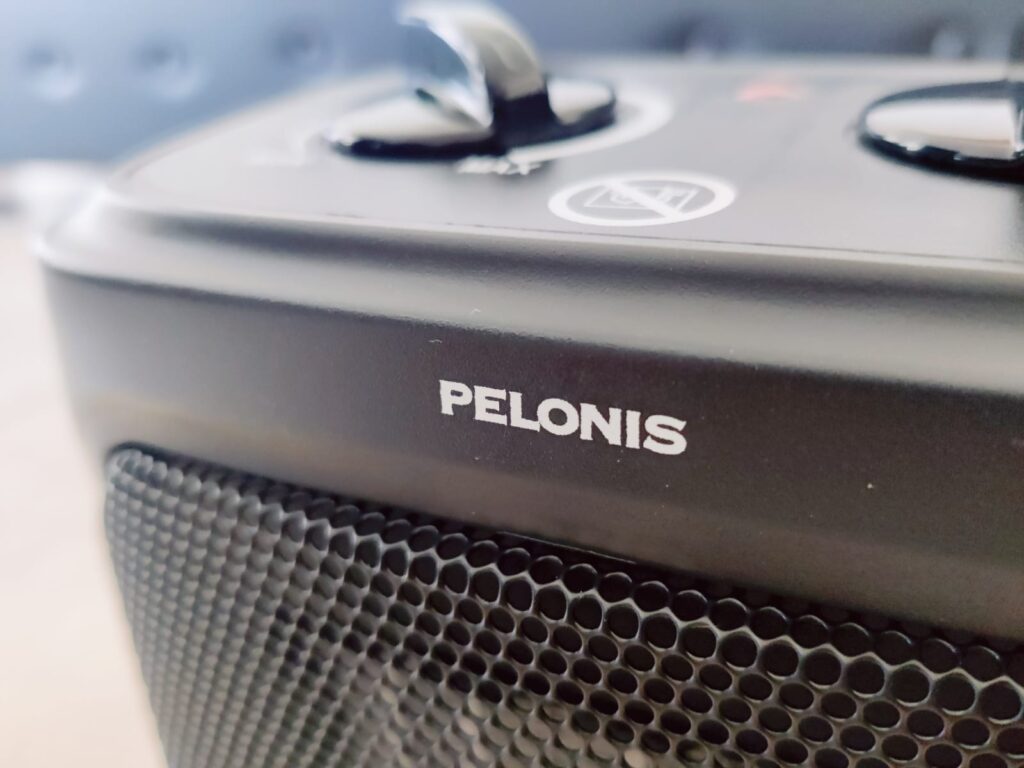 Pelonis PHF101BPBHDE Heizlüfter Schriftzug