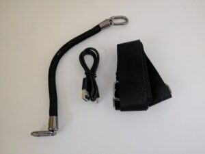 Zubehör des Tribit StormBox Lava Bluetooth-Lautsprechers entpackt