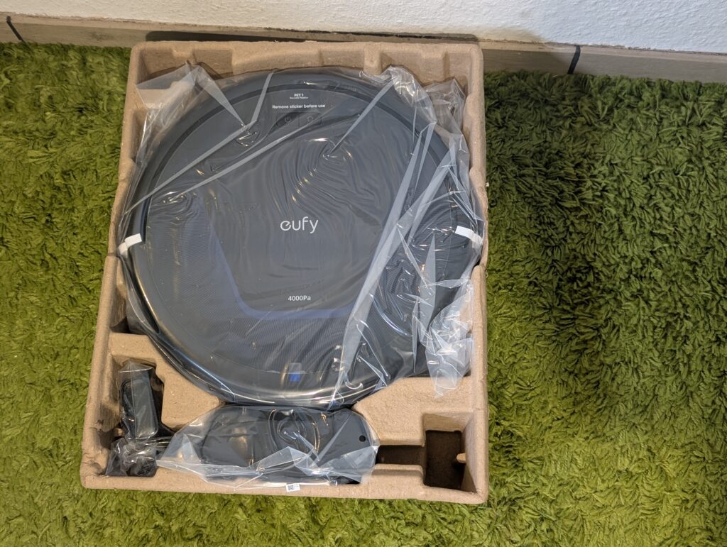 eufy G50 Hybrid Saugroboter auspacken