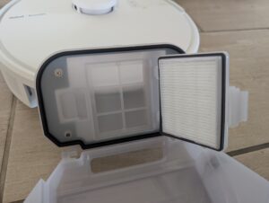 iRobot Roomba 105 Combo Wischroboter Filter Detail