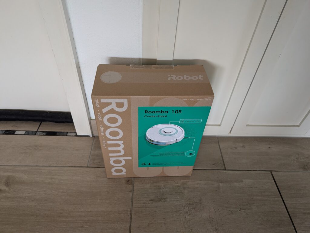 iRobot Roomba 105 Combo Wischroboter Verpackung