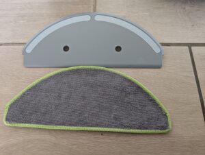 iRobot Roomba 105 Combo Wischroboter Wischtuch und Wischplatte