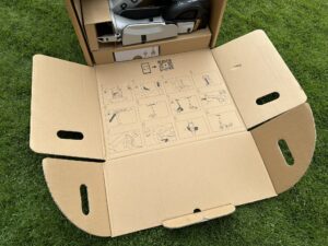 Streetbooster PURE Flex E-Scooter Montagehinweise auf Verpackung