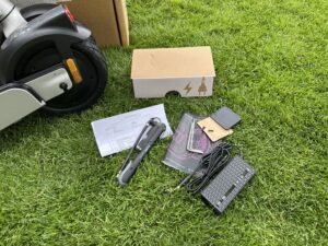 Streetbooster PURE Flex E-Scooter mit Zubehör