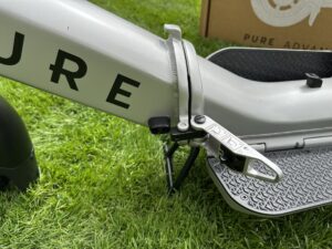 Streetbooster PURE Flex E-Scooter Rahmenspanner offen