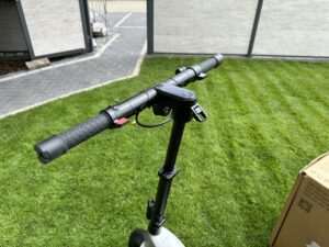 Streetbooster PURE Flex E-Scooter Lenker von der Seite