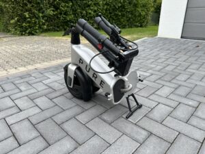 Streetbooster PURE Flex E-Scooter eingeklappt zum Transport