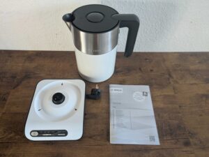 Lieferumfang des Bosch TWK8611P Wasserkochers