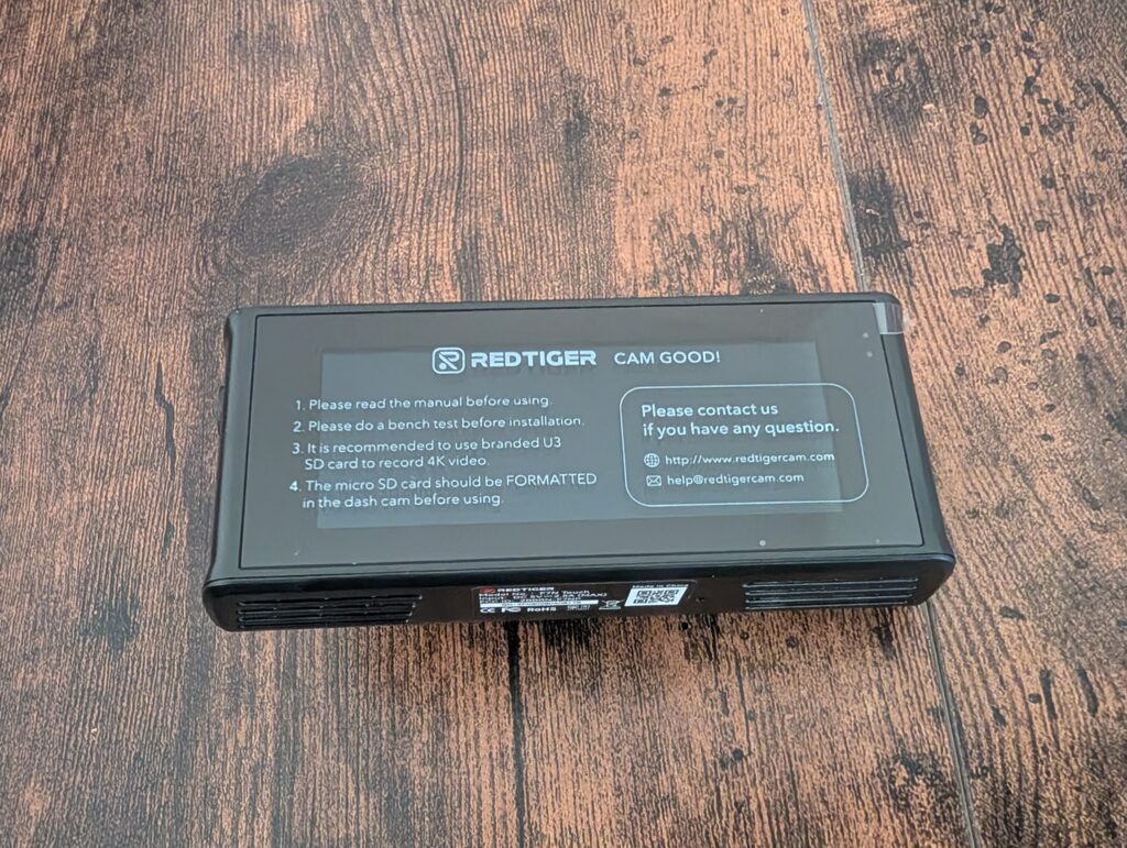 REDTIGER F7N Touch Dashcam mit Displayfolie