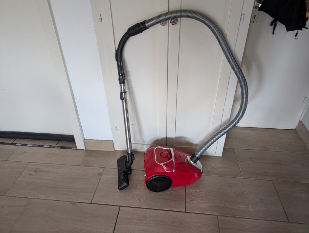 Rowenta Compact Power Staubsauger Gesamtansicht