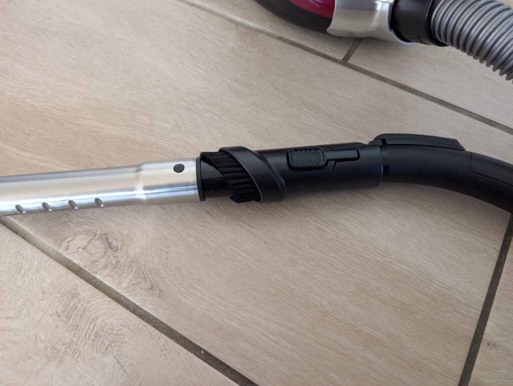 Rowenta Compact Power XXL Classic Staubsauger Griff mit Teleskoprohr verbunden