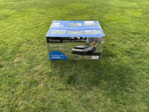 Verpackung des ECOVACS Goat A3000 LiDAR Mähroboters