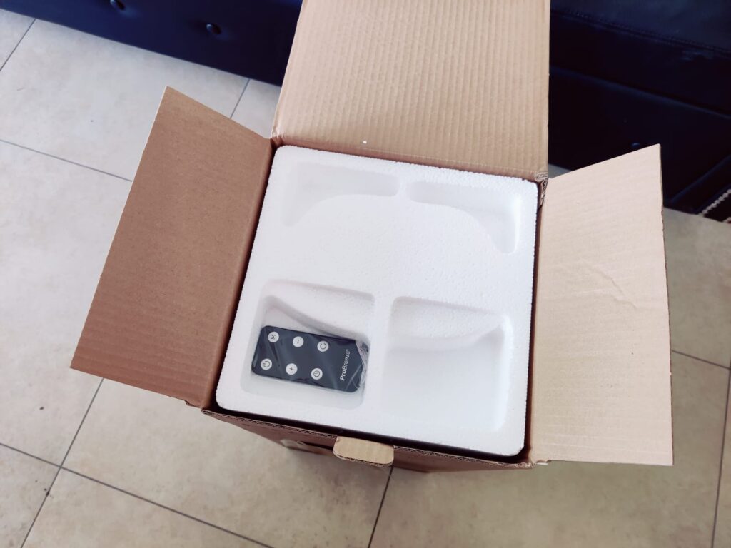 Pro Breeze PB-H15 Heizlüfter Verpackung offen
