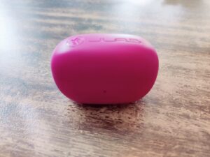 JLab Go Pop ANC Bluetooth-Kopfhörer Ladecase von vorne