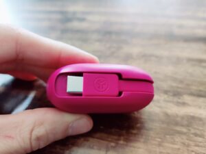 JLab Go Pop ANC Bluetooth-Kopfhörer Ladekabel verstaut