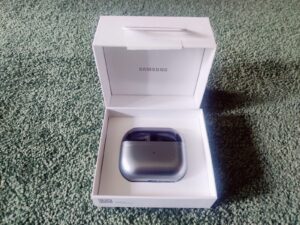 Samsung Galaxy Buds3 In-Ear-Kopfhörer Verpackung offen