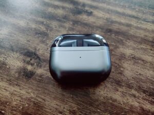 Samsung Galaxy Buds3 In-Ear-Kopfhörer Ladecase von oben