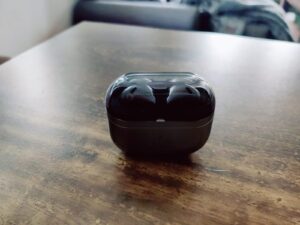 Samsung Galaxy Buds3 In-Ear-Kopfhörer Ladecase von hinten