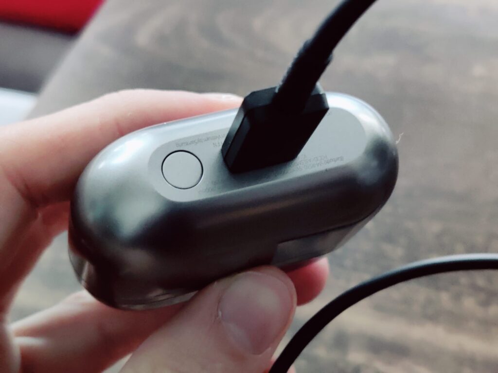 Samsung Galaxy Buds3 In-Ear-Kopfhörer Case Ladevorgang