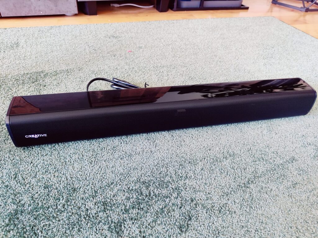 Creative Stage 2.1 Soundbar von vorne