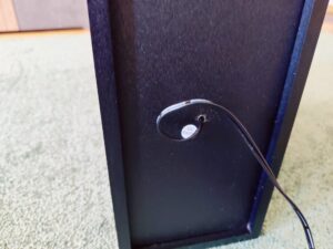 Creative Stage 2.1 Soundbar Subwoofer Kabelanschluss